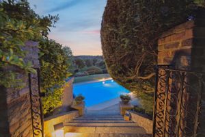 Distant views- click for photo gallery